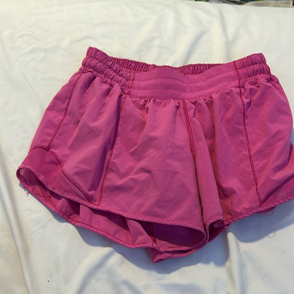 lululemon hotty hots